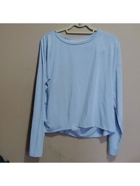 Athletic works top size xl